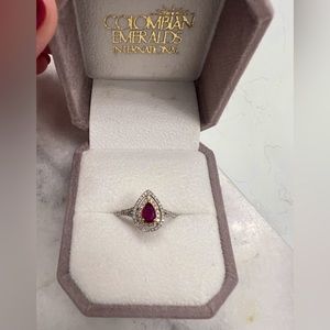 Red Ruby & Diamond Ring